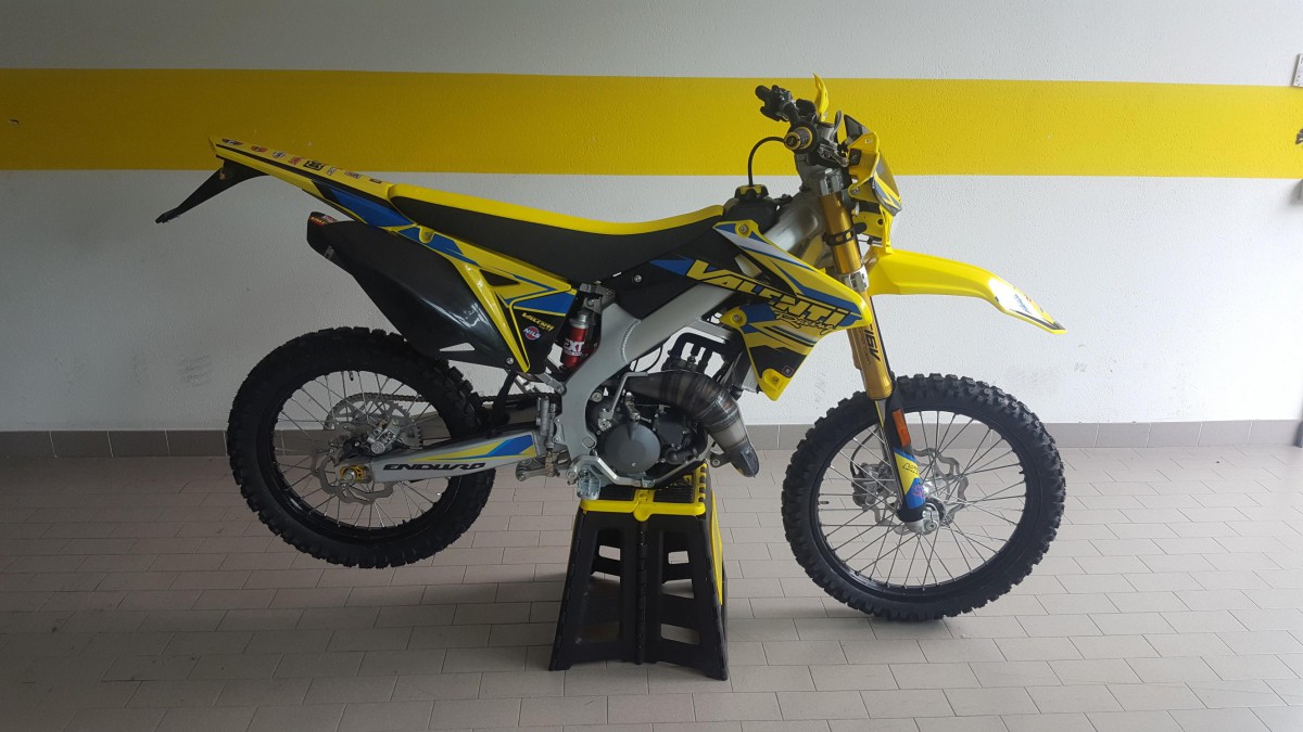 SUZUKI VALENTI RACING RME 50 2T 2019 CON KIT POTENZIAMENTO